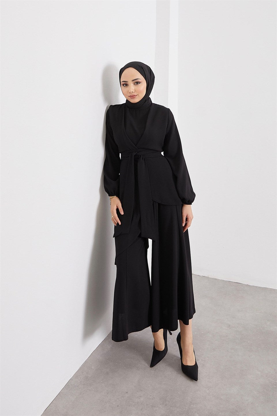 De Tuvana Set