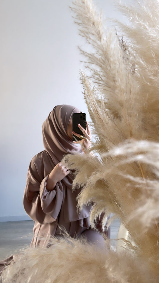 De Aysha Abaya