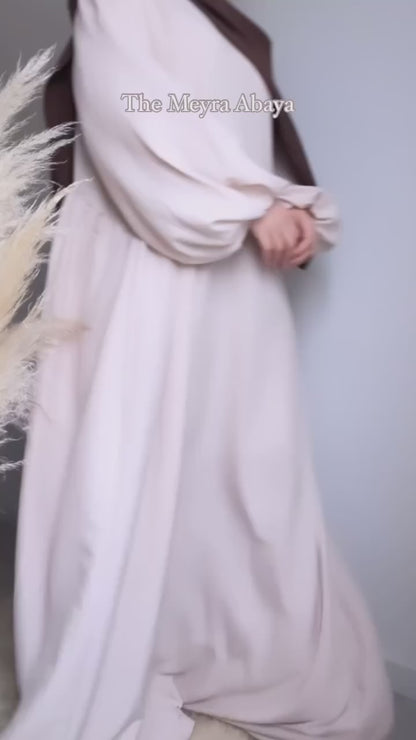 De Meyra Abaya